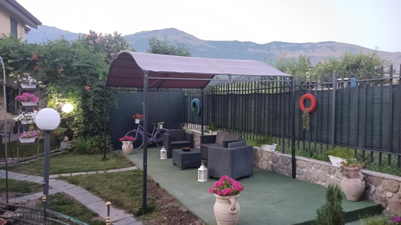 Bed and Breakfast Il Laghetto Кастровиллари Экстерьер фото
